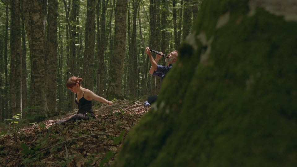 Sessions in the Forest – Almudena González and Luiz Rocha